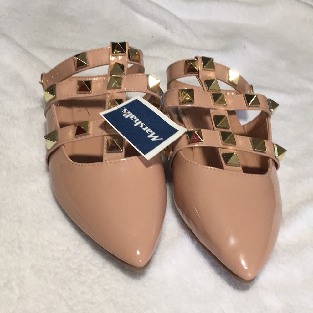 Nicole Miller NY pinkish flesh tone studded ankle strap closed toe shoes sz 7.5